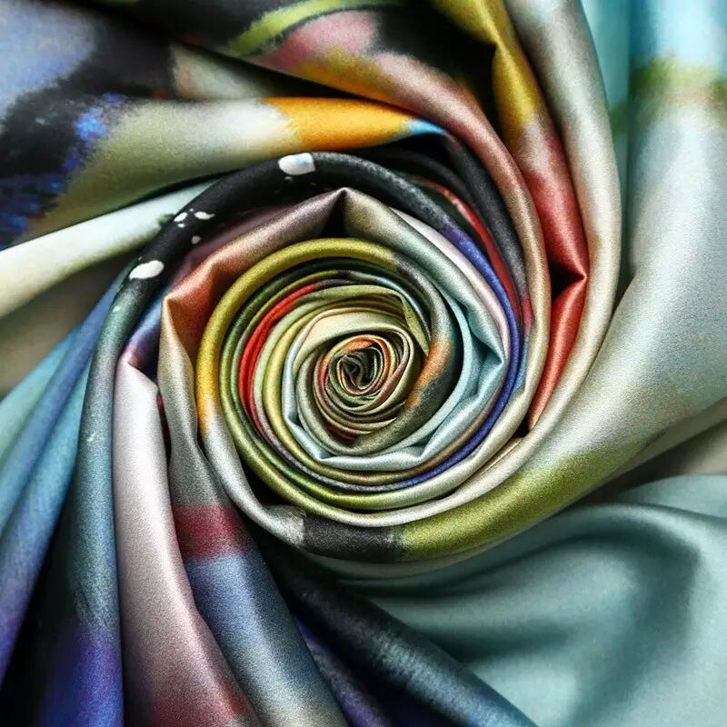 真丝和桑蚕丝有什么区别?_桑蚕丝和真丝哪个质量好_桑蚕丝真丝区别