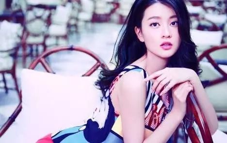 乔欣——《欢乐颂》中的国民好闺蜜关雎尔,她虽平凡却不...