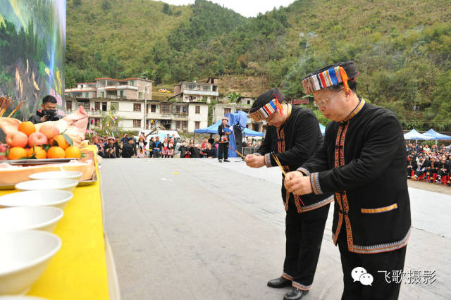 幸福瑶山 欢乐歌堂—连山壮族瑶族自治县在吉田镇三水