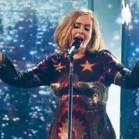 金曲  Adele世界巡演水帘中惊艳献唱冠单:Set Fire to the ...