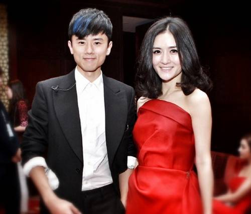 纳尼!张杰谢娜竟然组合挑战方言说唱经典《闹啥子嘛闹》