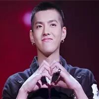 吴亦凡:百变小生养成记