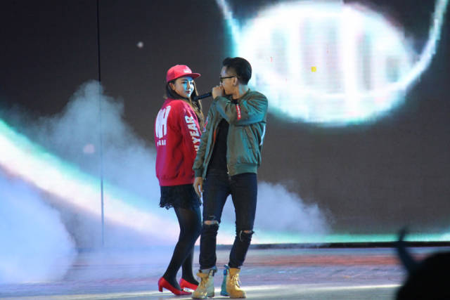 嘻哈全明星歌会Vol.6伴随圣诞钟声完美收官! | 第14张