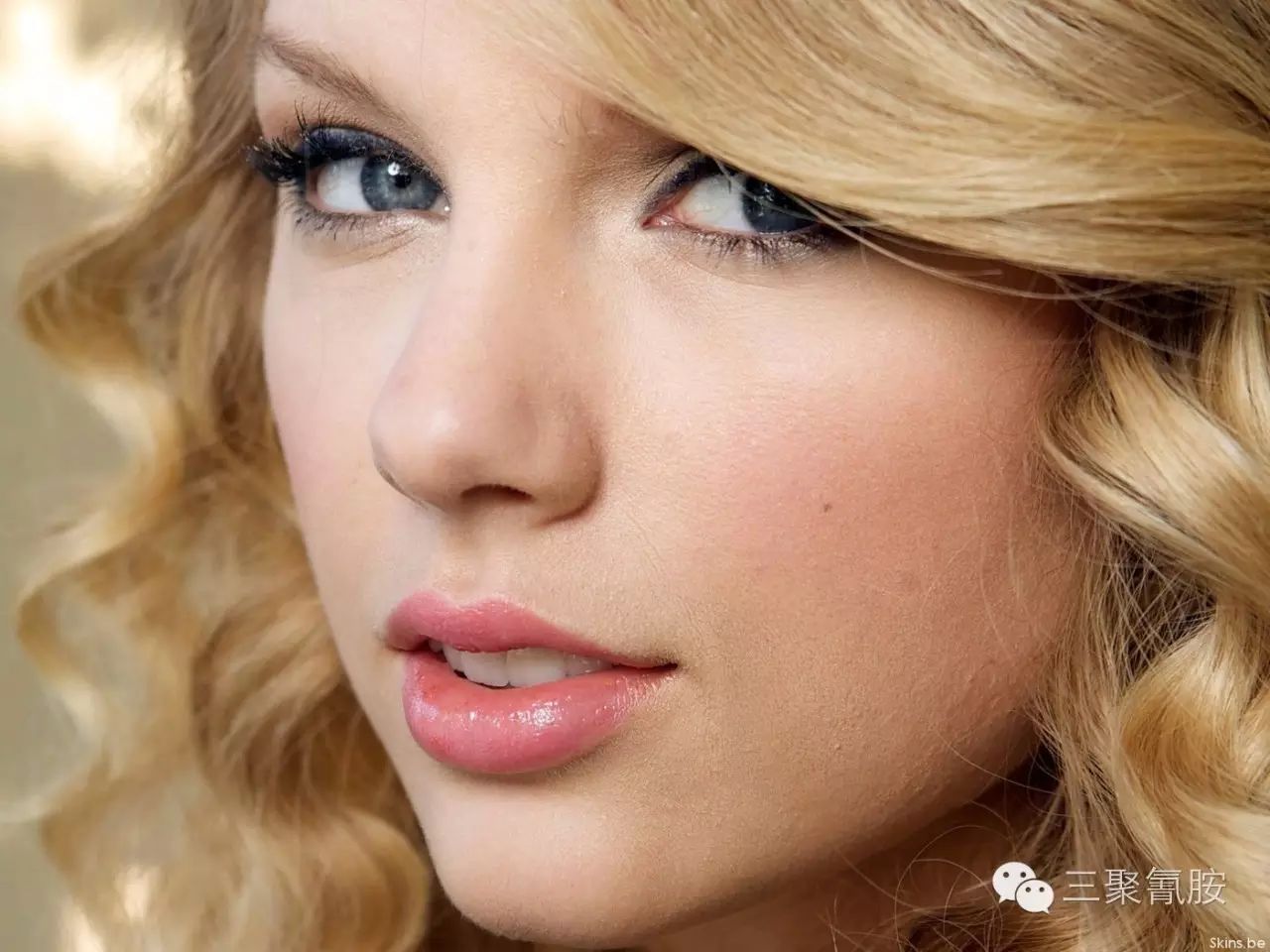 海外画师 彩铅速画TaylorSwift 霉霉