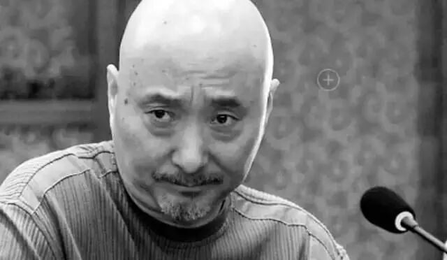 陈佩斯揭春晚老底儿...