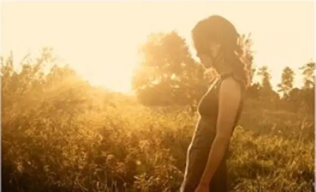 今晚    美国华裔音乐人Vienna Teng(史逸欣)2014中国巡演