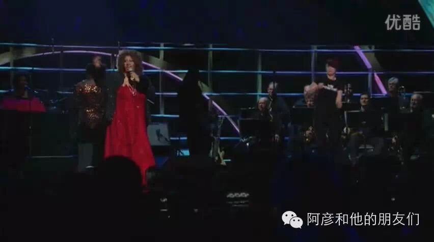 可视广播:Aretha Franklin&Annie Lennox-Chain Of Fools