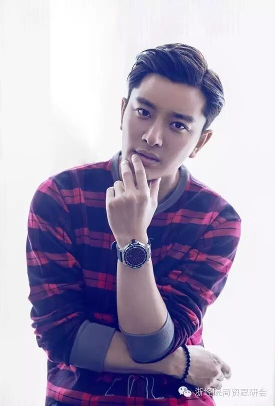 贾乃亮关注疫苗问题爆粗口