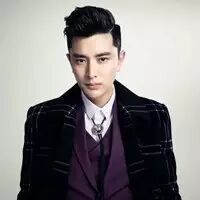 你围观了吗 贾乃亮、王迅现身青科大四方校区拍戏