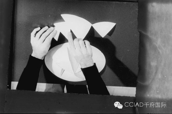 记忆|约恩•乌松:悉尼歌剧院设计原稿和模型制作过程