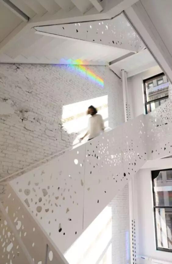 案例丨楼梯照明，细微之处方显灯光之美