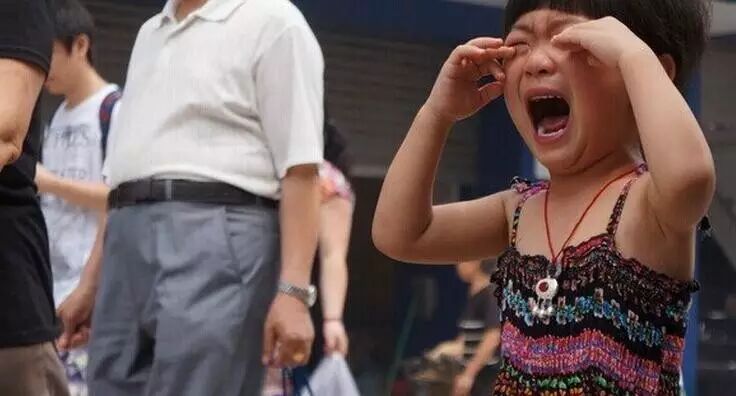 这条刷爆你朋友圈的消息,连陈小春都转了!可重庆网警说...