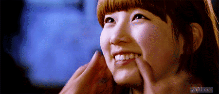 老人长期摄入铝会出现记忆力减退,反应迟钝等症状,严重者会引发老年