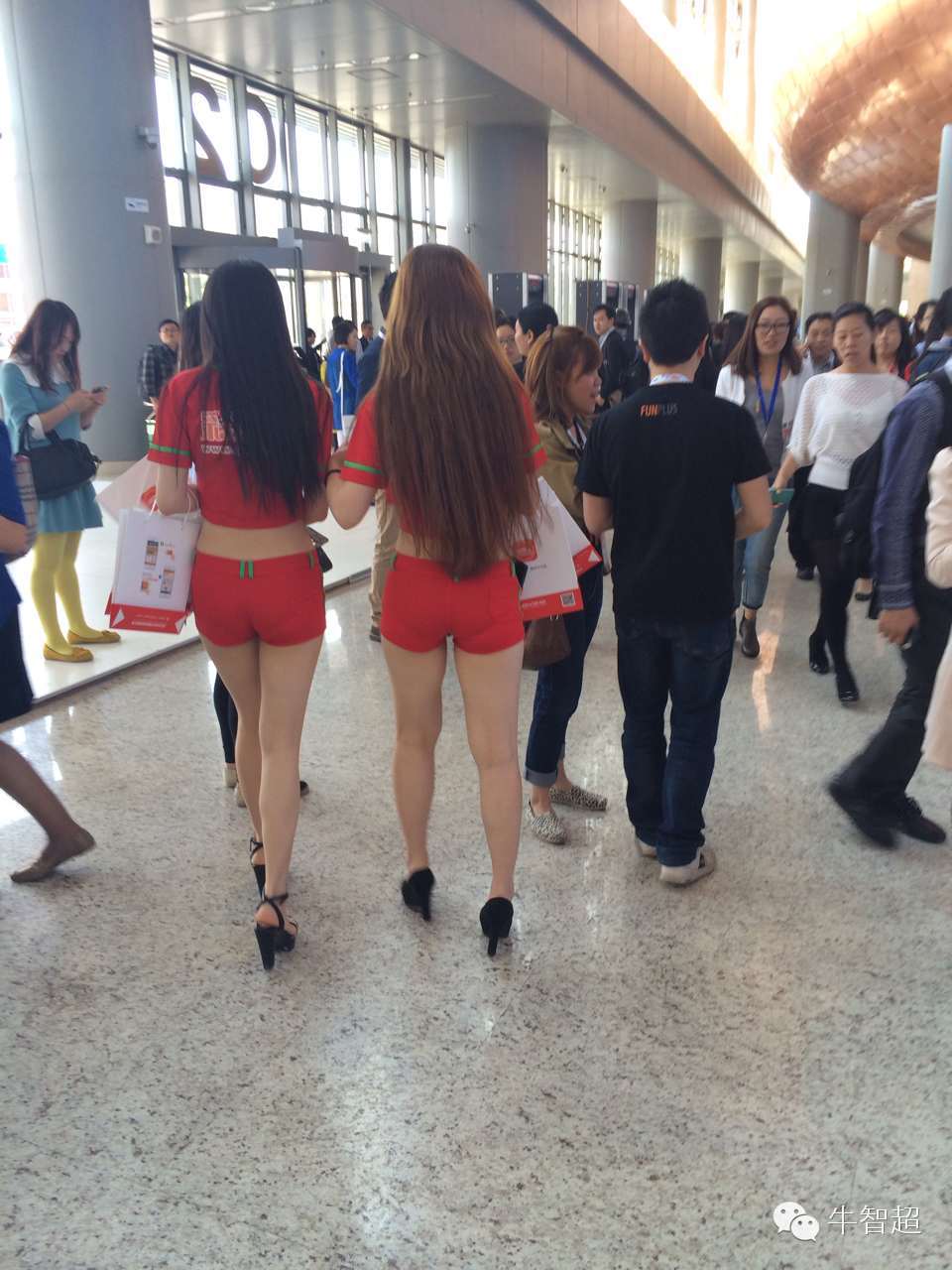 GMIC？内什么，我只看妹子！！,互联网的一些事