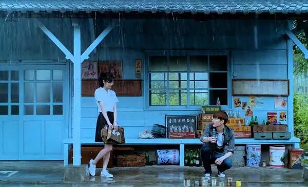 10首最配雨天的咖啡音乐,一起让耳朵怀孕吧-怀孕期