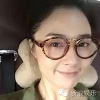 蒋欣是不是瘦了?没了婴儿肥连锁骨都这么明显