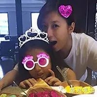 贾静雯只爱小女儿却不爱大女儿?原来背后还有这么心酸的故事