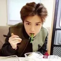 小夭说刘亦菲杨幂杨洋鹿晗...明星们在剧组都吃什么盒饭?...