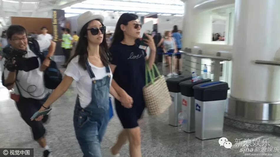 林心如终于松口承认怀孕了?可大家的关注点却在婚礼嘉宾的迷之身高上-怀孕期