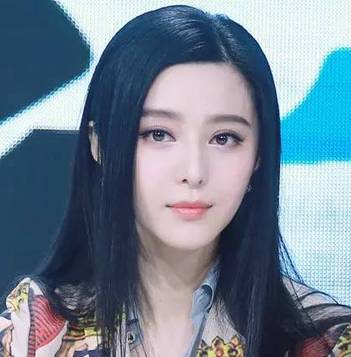 换个眼线就能减5岁?不信你看范冰冰!
