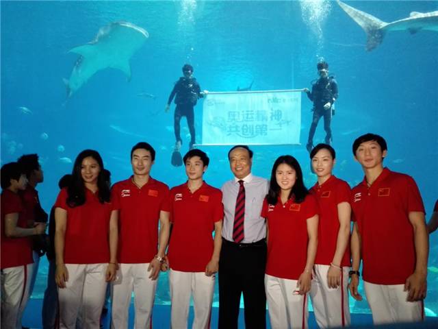 奥运冠军助阵｜这一次，雷士电商新品不火都不行……