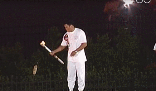 1996年 阿里坚强意志感动人