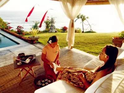 巴厘岛宝格丽酒店婚礼要多少钱_巴厘岛蓝点酒店与蓝天酒店的区别_巴厘岛有宝格丽专柜吗