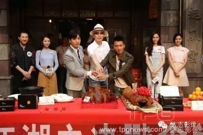 【亚洲快讯】锋味卫诗雅大赞谢霆锋煮菜真的很好