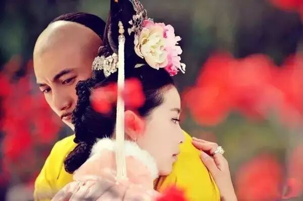 吴奇隆刘诗诗婚纱美照炸翻娱乐圈,却还有人在纠结吴奇隆...