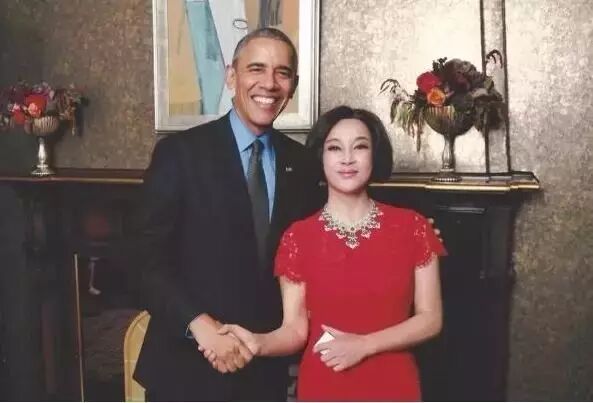刘晓庆不简单:和奥巴马这些合影照炸锅 优雅迷人