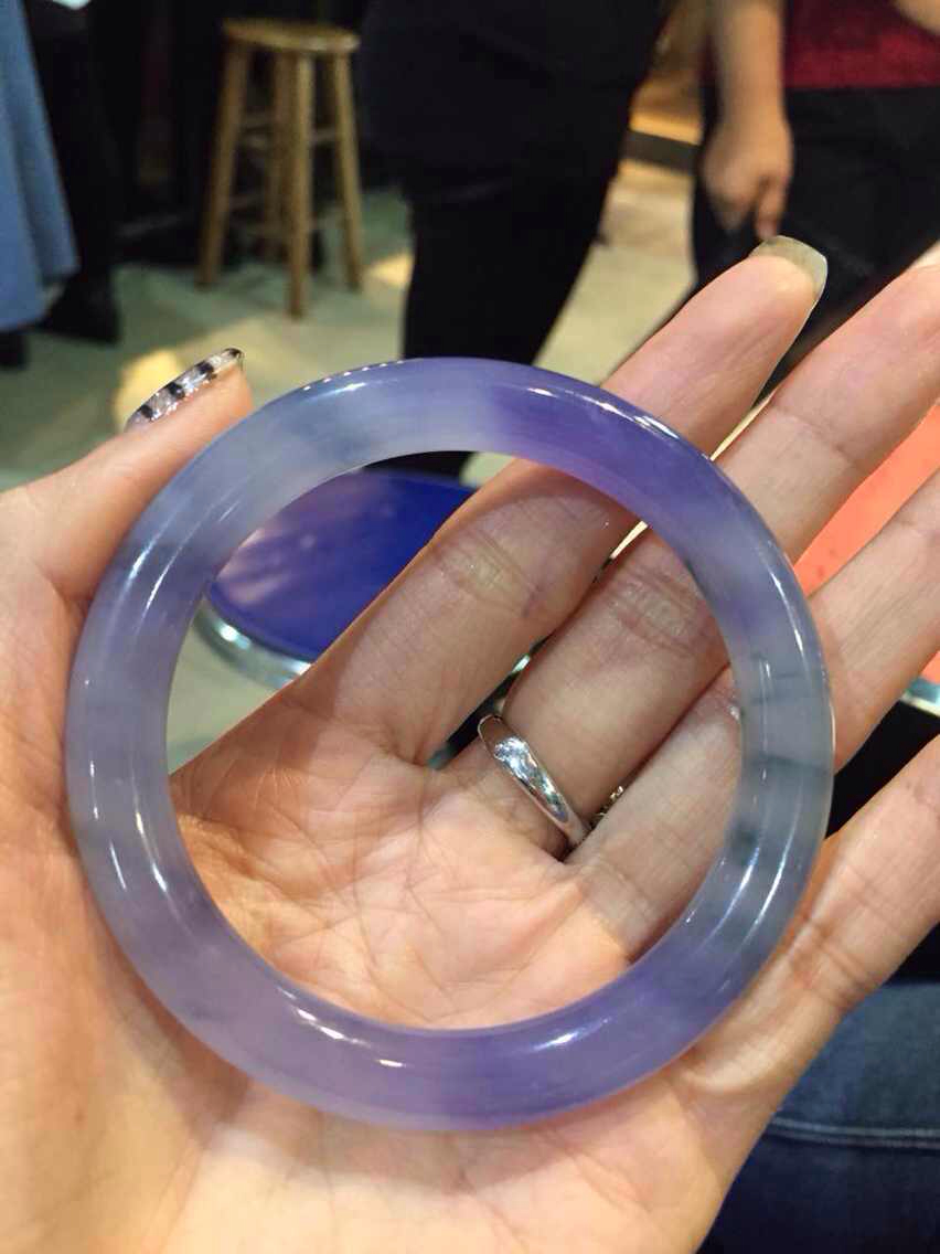 你知道翡翠手镯是怎么做出来的吗447 / 作者:九命猫 / 帖子ID:106556