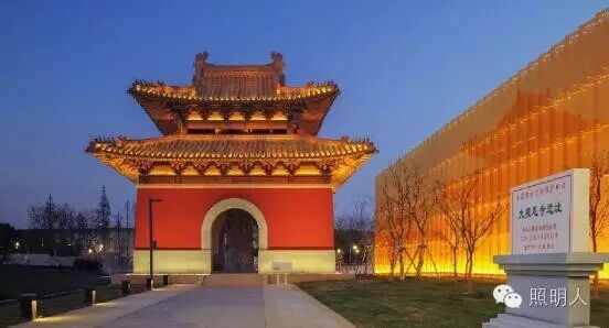 【乐雷光电】南京金陵大报恩寺遗址公园白天流光塔影夜间琉璃溢彩