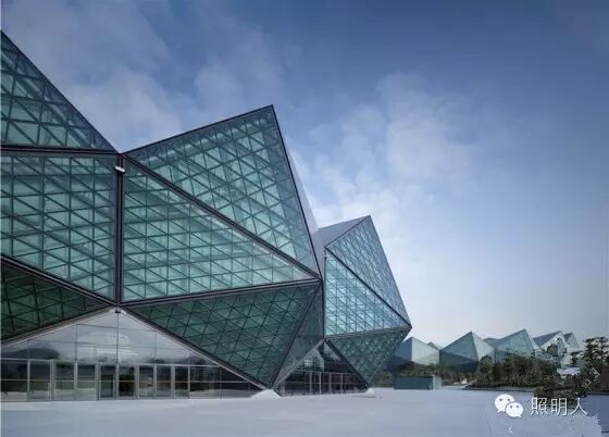 【体育建筑】深圳体育馆