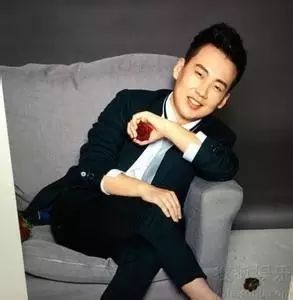 郭德纲之子减肥五年变男神!! 妈 我要嫁给“德云一哥”!