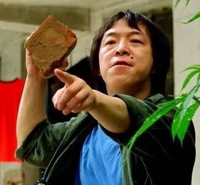 黄渤原来是这样的人,难怪那么多人都讨厌他!