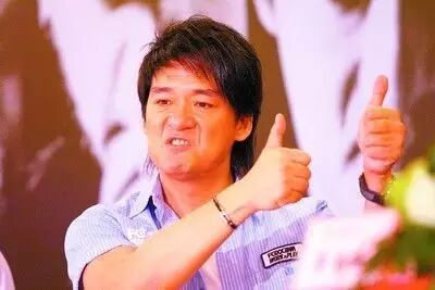 周华健自曝演唱会一半歌都忘词了,好尴尬啊!