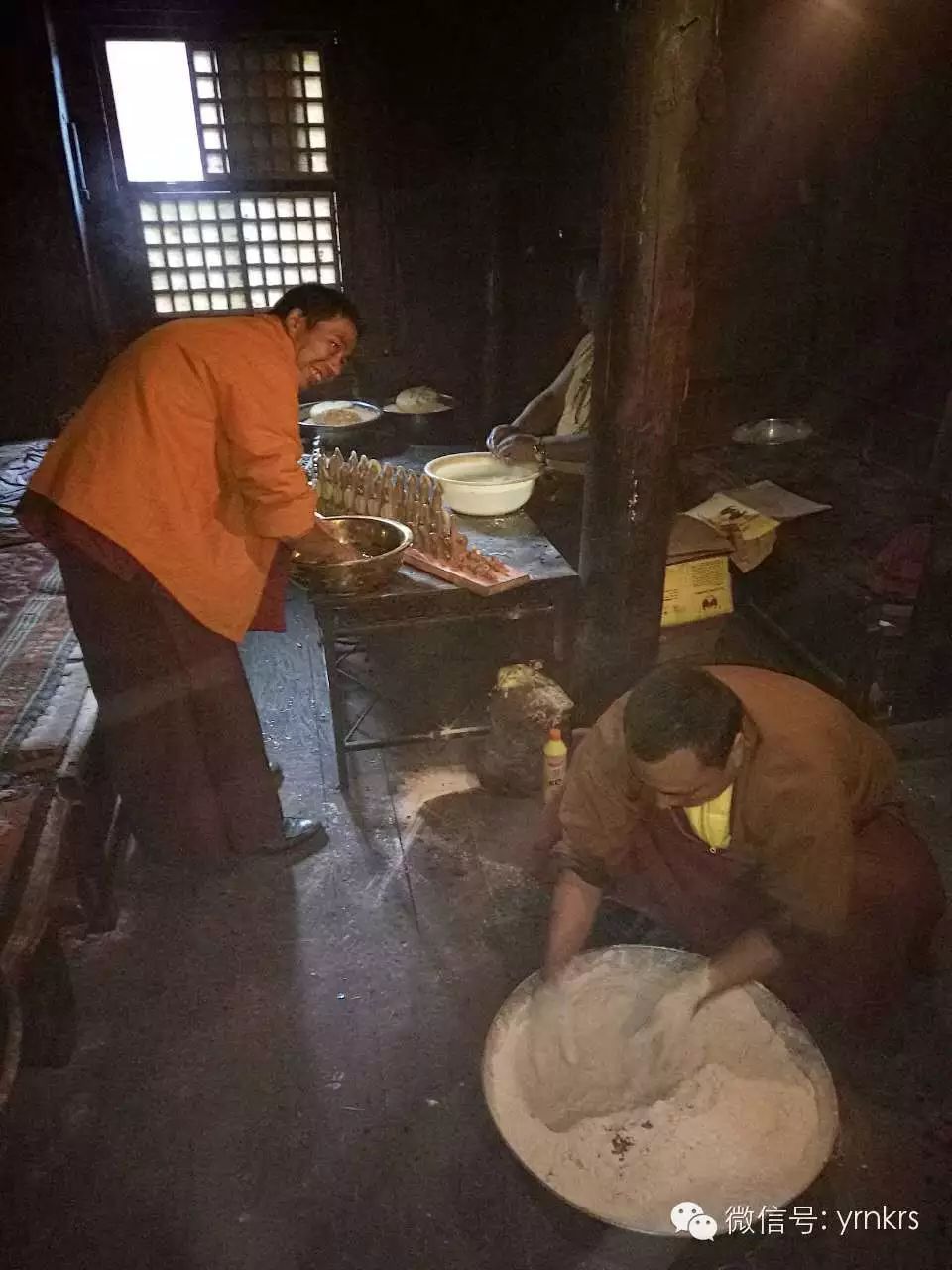 重建寺院厨房 刹那积累无量资粮!