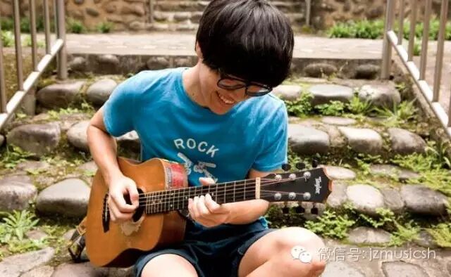 爵士上海音乐节上的卢广仲才是你从没听过的卢广仲!