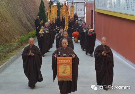 [转载]广东潮州佛母寺2014年新春初一上圣下空法师及当