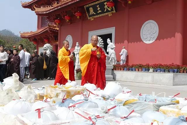 2017年1月15日  地址:广东省潮州市湘桥区意溪镇紫莲山佛母寺  客堂