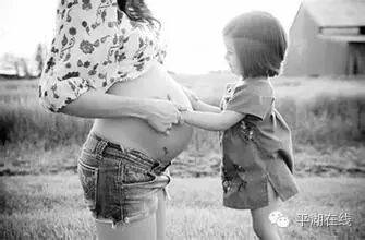 当初说好两面住,现在二胎跟女方姓,男方却说这样家长会都不会去……-怀孕期