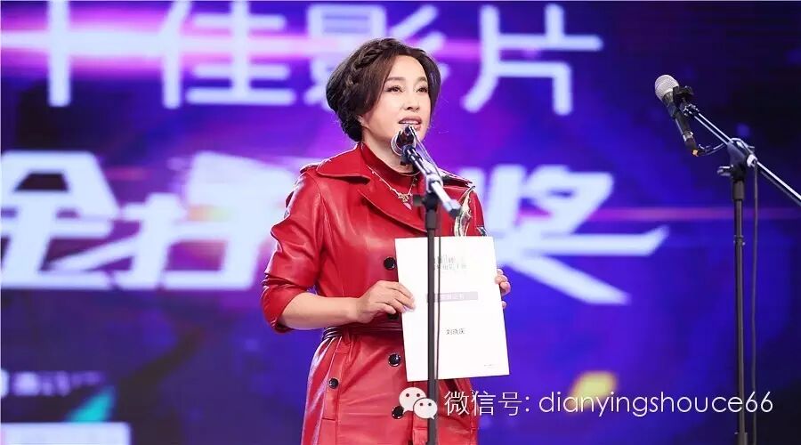 刘晓庆:金扫帚奖评委给的每一句烂片评语,我听着都是惊...