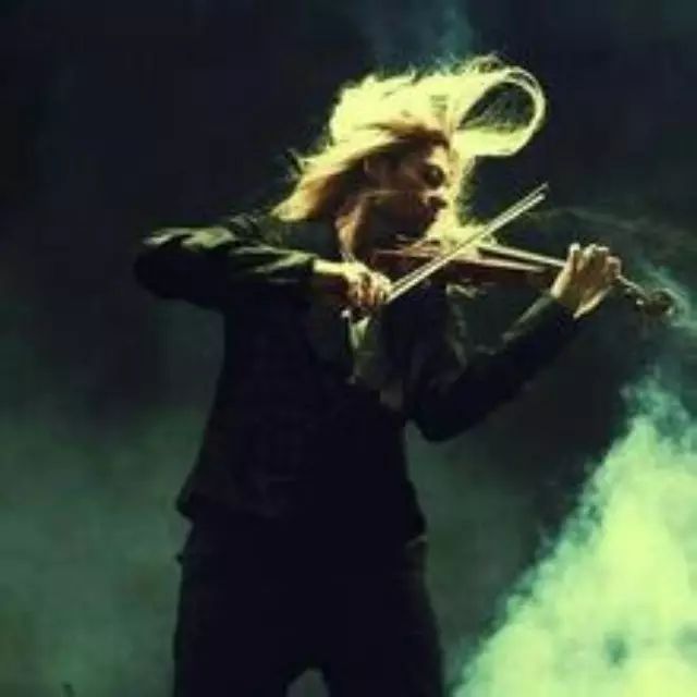 David Garrett 演奏 勃拉姆斯匈牙利五号   人帅音乐更帅.