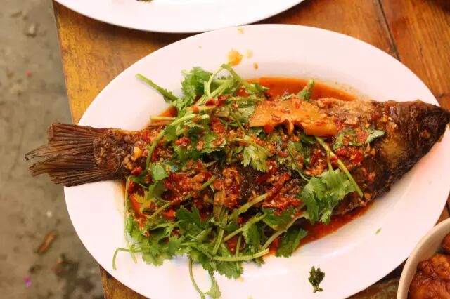 无量山彝族八大碗——揭秘客席上的那几道菜。