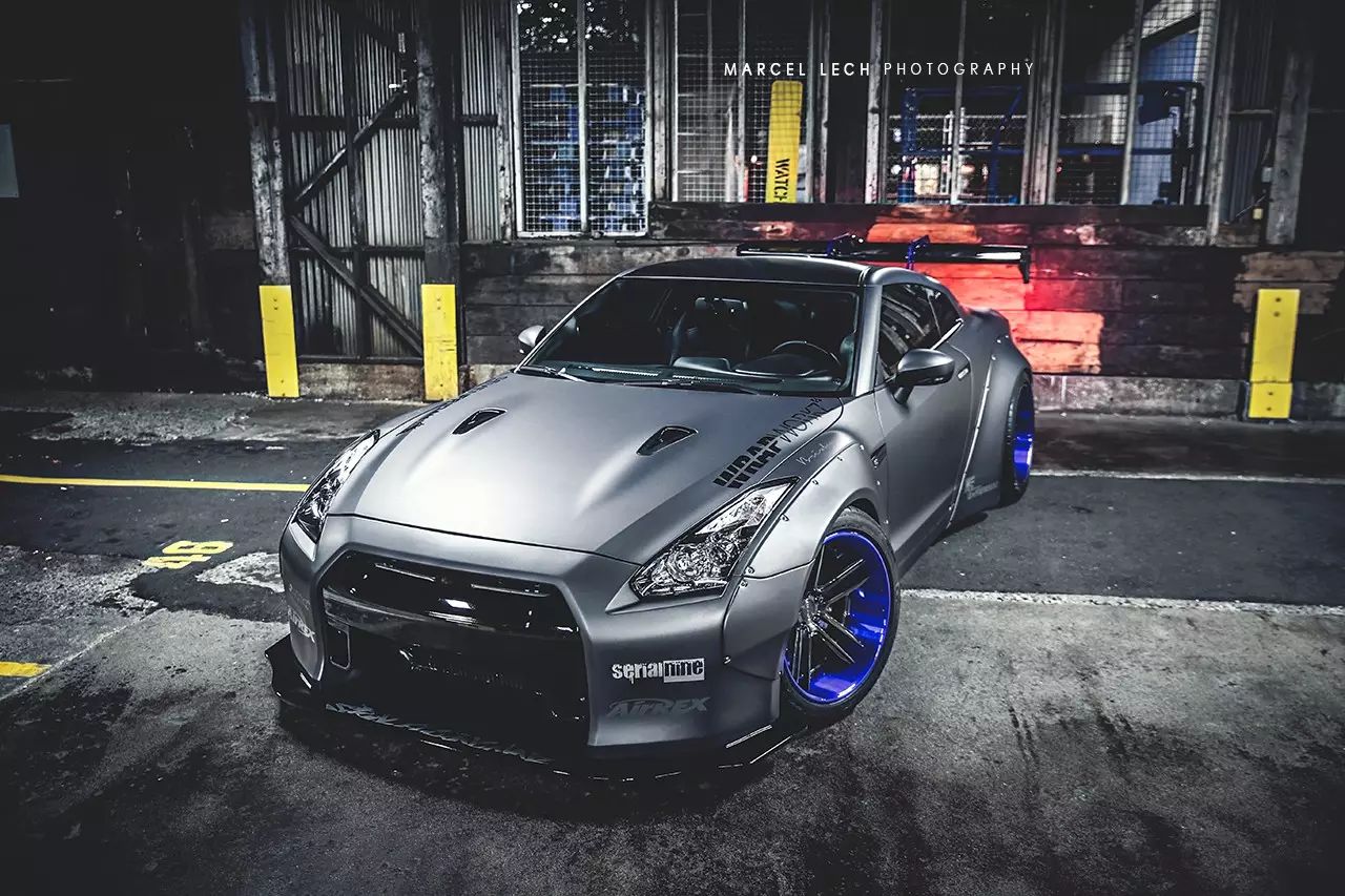 宽体战神gtr r35 liberty walk