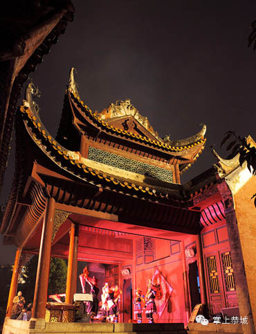 夜幕下的茶城，让人震撼的妩媚972 / 作者:@掌上恭城 / 帖子ID:101511