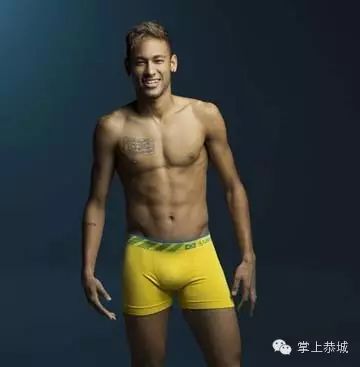 穿内裤好看的男人去踢球了108 / 作者:@掌上恭城 / 帖子ID:102667