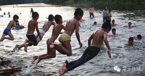 夏日游泳 溺水急救方法 你必须知道462 / 作者:@掌上恭城 / 帖子ID:102557