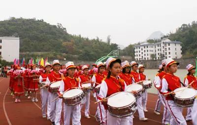 恭城民中田径运动会昨日开幕238 / 作者:猫小萌 / 帖子ID:105162