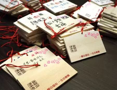 别带这样的“中国心”跑到日本丢人现眼。